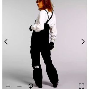 Women’s North Face ski/snowboard Bibs